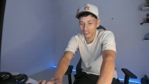 carlossmi01 online show from 04.07.26