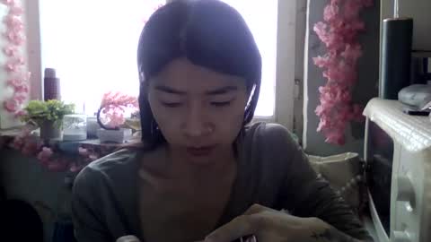 CarlyJoy online show from 11.29.25