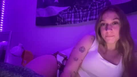 carlyy13 online show from 12.23.24