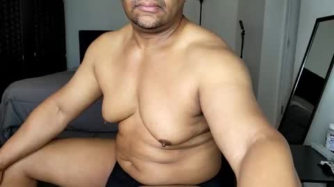 Snapshot of carmeldaddy1 chatting on 09.14.25 Carmel Daddy online show from 09.14.25