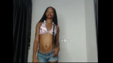 caroline online show from 04.02.26