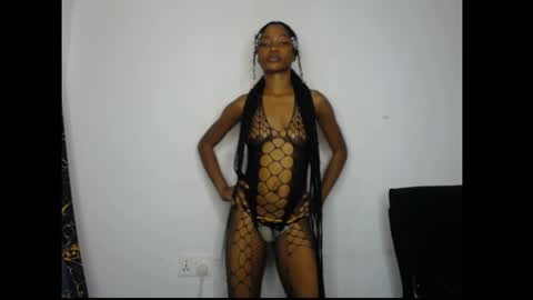 caroline online show from 06.05.26