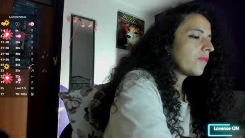 carol I broadcast from 3-9 pm Chicago USA online show from 03.11.25