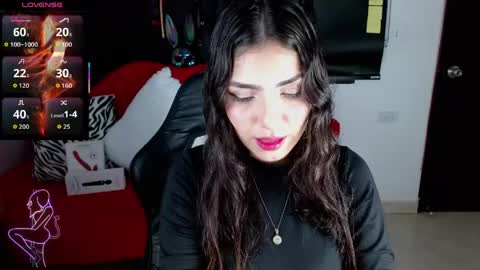 Snapshot of carolaine69_ chatting on 05.27.26 Caroline online show from 05.27.26