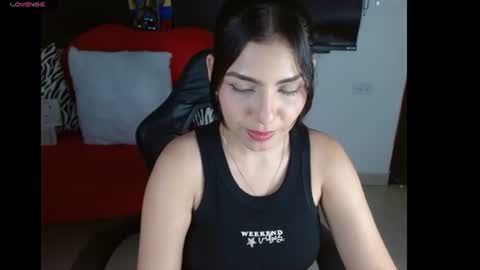 Snapshot of carolaine69_ chatting on 07.11.26 Caroline online show from 07.11.26