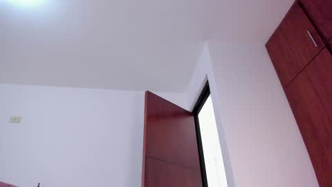 Caroline online show from 12.09.24