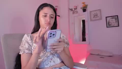 Caroline online show from 09.10.25