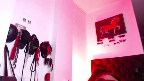 Soft Carolina online show from 05.03.26