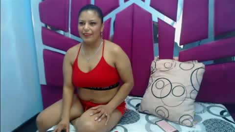 Snapshot of carolina_suarez_ chatting on 04.13.26 carolina suarez online show from 04.13.26