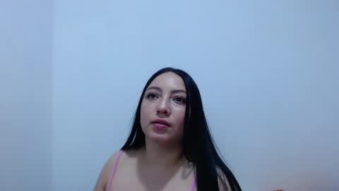 Snapshot of carolina_zabala_19 chatting on 06.19.26 carolina_zabala_19 online show from 06.19.26