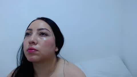 Snapshot of carolina_zabala_19 chatting on 07.15.26 carolina_zabala_19 online show from 07.15.26