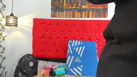 Snapshot of carolinacrus01 chatting on 11.02.25 Carolina online show from 11.02.25