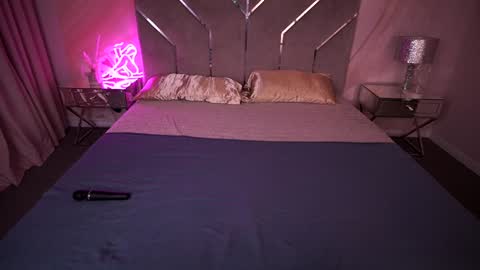 carolinadia online show from 01.22.25