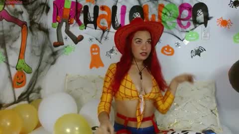 Snapshot of carolinagarcia1234 chatting on 11.05.25 CAROLINA GARCIA online show from 11.05.25