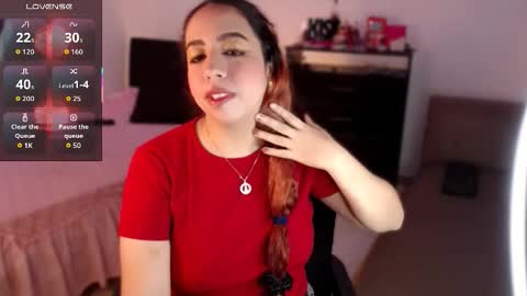 Snapshot of carolinasweet33 chatting on 11.05.25 carolina online show from 11.05.25