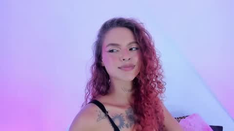 Snapshot of caroline_clark420 chatting on 05.25.26 Caroline Clark online show from 05.25.26