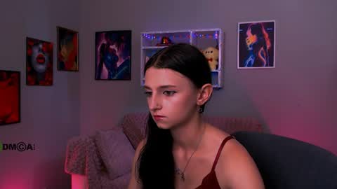 Caroline online show from 06.11.26