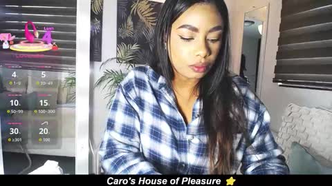 C A R O L I N E online show from 01.08.26