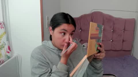 caroline_rodriguez_9 online show from 11.22.25