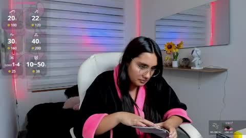 Snapshot of caroline_rodriguez_9 chatting on 04.21.26 caroline_rodriguez_9 online show from 04.21.26