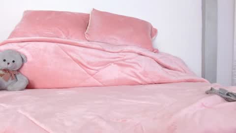 caroline online show from 01.09.25