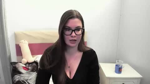 CarolineAmore online show from 01.14.26