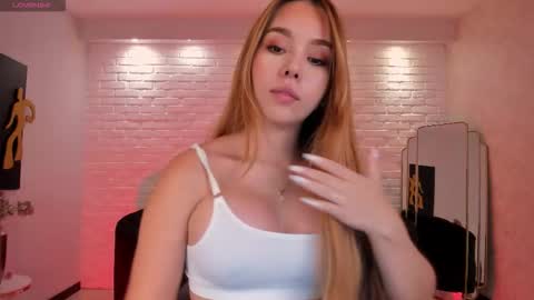 Caro online show from 10.23.25