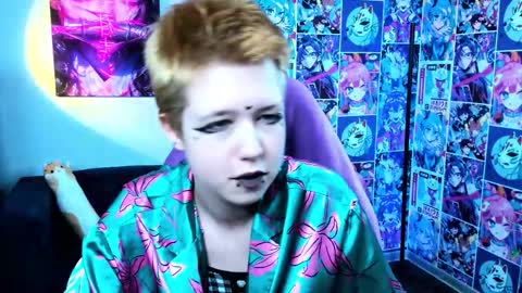 Snapshot of carolinerichter chatting on 09.14.25 CarolineRichter online show from 09.14.25