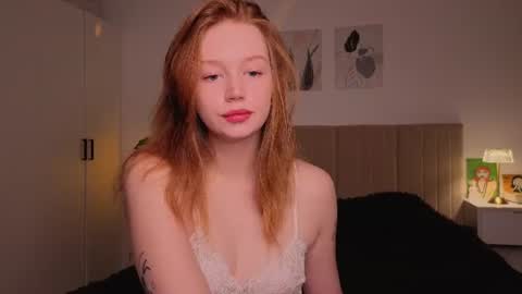 Snapshot of carolinnk chatting on 06.13.26 Caro online show from 06.13.26