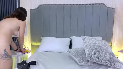 Snapshot of carrie_gb chatting on 02.07.26 carrie online show from 02.07.26