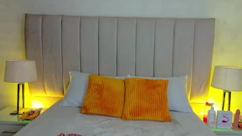 Snapshot of carrie_gb chatting on 02.17.26 carrie online show from 02.17.26