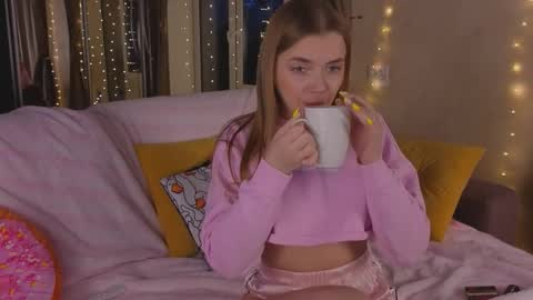 carriebradshawww online show from 03.19.26