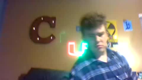 carsonlueders8775 online show from 10.05.25