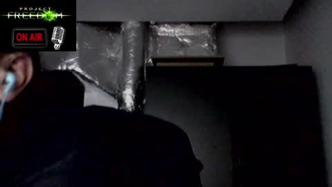 Snapshot of cascadacek chatting on 12.10.24 CASCADACEK online show from 12.10.24