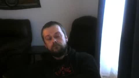 Snapshot of caseurdecue chatting on 12.04.24 AllenGallant online show from 12.04.24