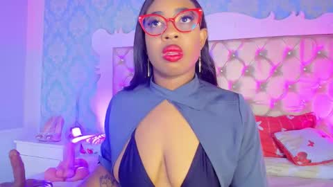 Snapshot of caseymoon chatting on 04.16.26 Casey online show from 04.16.26