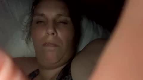 Cash Couple online show from 05.25.26