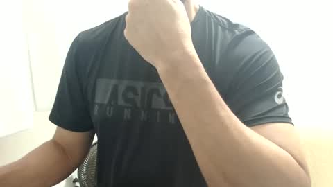 Snapshot of cashmastermuscle77 chatting on 01.19.25 cashmastermuscle77 online show from 01.19.25