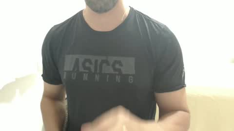 Snapshot of cashmastermuscle77 chatting on 01.24.25 cashmastermuscle77 online show from 01.24.25