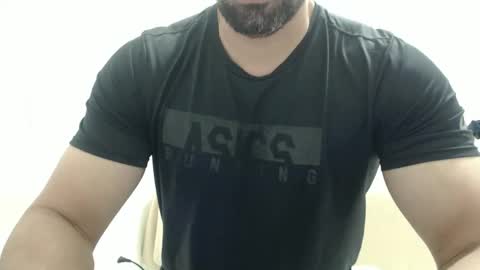 Snapshot of cashmastermuscle77 chatting on 11.07.25 cashmastermuscle77 online show from 11.07.25