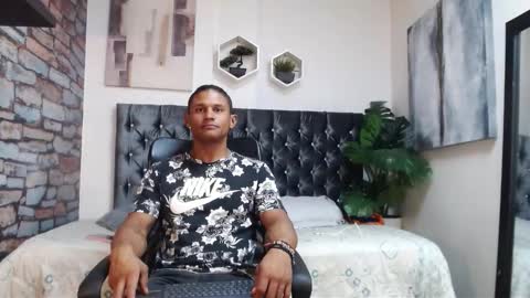 Casike online show from 10.31.25