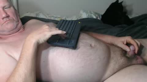 Snapshot of casinocam chatting on 12.20.25 CasinoCam online show from 12.20.25