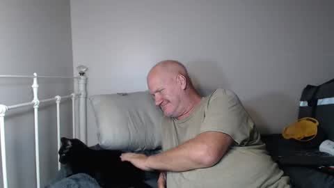 Snapshot of casinocam chatting on 04.18.26 CasinoCam online show from 04.18.26