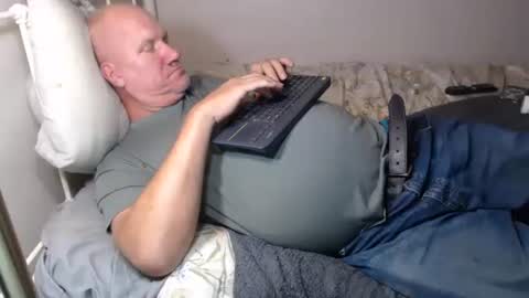 Snapshot of casinocam chatting on 04.22.26 CasinoCam online show from 04.22.26