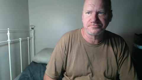Snapshot of casinocam chatting on 04.29.26 CasinoCam online show from 04.29.26