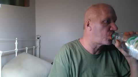 Snapshot of casinocam chatting on 05.05.26 CasinoCam online show from 05.05.26