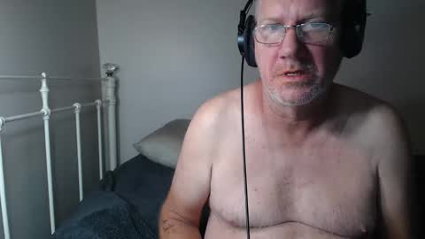 Snapshot of casinocam chatting on 05.10.26 CasinoCam online show from 05.10.26