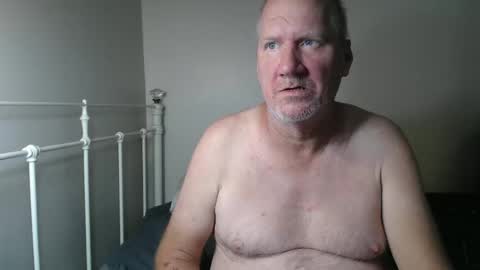 Snapshot of casinocam chatting on 05.10.26 CasinoCam online show from 05.10.26