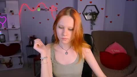 Snapshot of cassandra_nik chatting on 06.21.26 Cassandra online show from 06.21.26