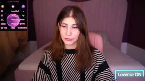 Snapshot of cassandragood chatting on 11.20.25 Lena online show from 11.20.25